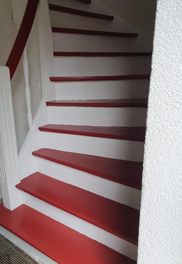 Ruhige Ferienwohnung Im Gutshaus Niederorschel ภายนอก รูปภาพ